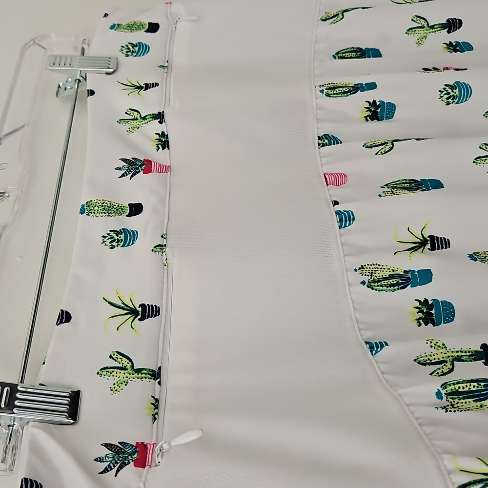 Lillie Green Cactus Print Athletic Tennis Skort Size Large - Picture 8 of 13